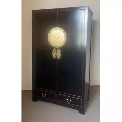 Armoire de mariage noire en stock