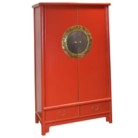 Armoire rouge oblique