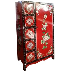 Armoire chinoise laquée...