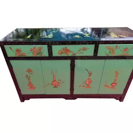 Buffet laqué laque vert tendre avec motifs floraux